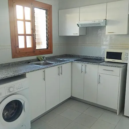 Apartment Con Piscina 3000